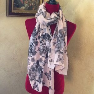 Joe boxer lightweight scarf